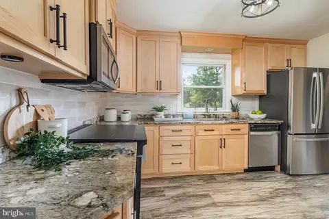 Kitchen - 2507 Jerusalem Rd, Joppa, MD 21085 photo 2 of 2