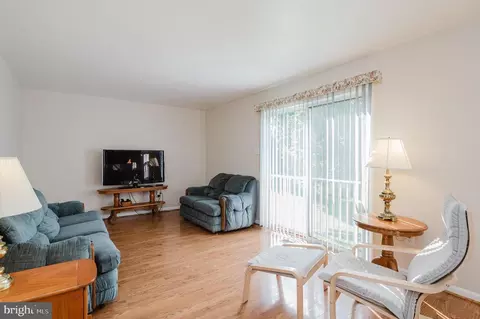 Living - 3330 Pouska Rd, Abingdon, MD 21009 photo 4 of 4