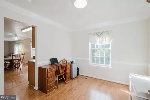 Entry Way - 3330 Pouska Rd, Abingdon, MD 21009 photo 6 of 8