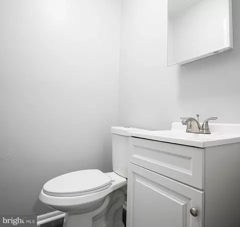 Bath - 1863 Brookside Dr, Edgewood, MD 21040 photo 1 of 2