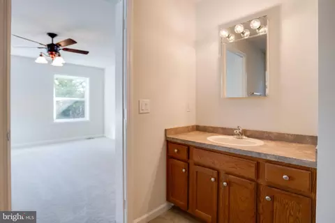 Entry Way - 102 Orsburn Dr, Joppa, MD 21085 photo 5 of 10