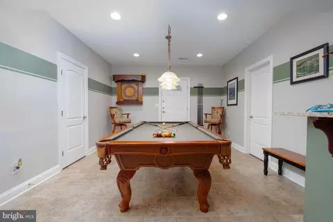 Entry Way - 407 Shore Dr, Joppa, MD 21085 photo 9 of 9