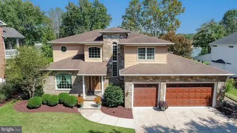 407 Shore Dr, Joppa, MD 21085