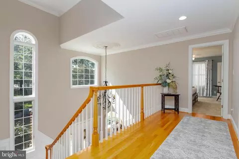 Entry Way - 407 Shore Dr, Joppa, MD 21085 photo 5 of 9