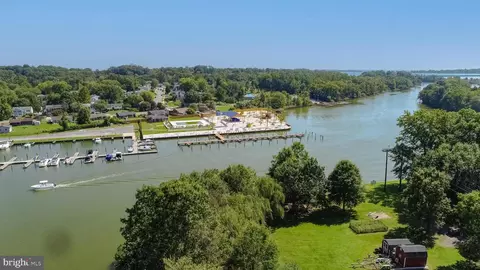 View/Area - 407 Shore Dr, Joppa, MD 21085 photo 5 of 6