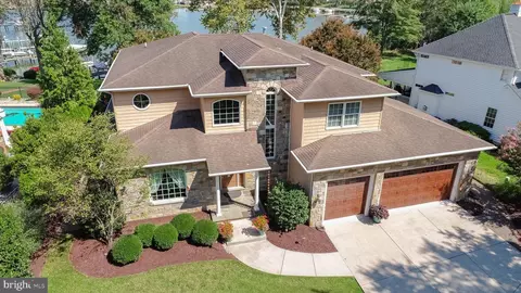 Exterior - 407 Shore Dr, Joppa, MD 21085 photo 4 of 35