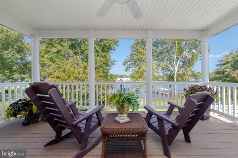 Exterior - 407 Shore Dr, Joppa, MD 21085 photo 13 of 35