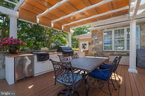 Exterior - 407 Shore Dr, Joppa, MD 21085 photo 23 of 35