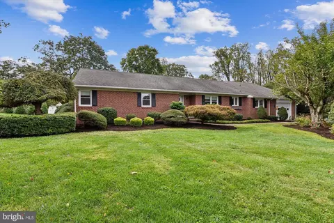 17 Bonnie Ave, Bel Air, MD 21014