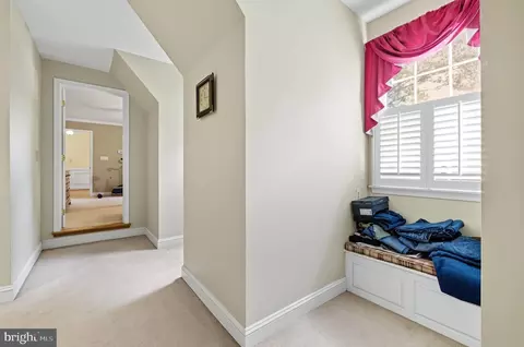 Entry Way - 2803 Artemus Ct, Baldwin, MD 21013 photo 4 of 6