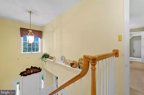 Entry Way - 2803 Artemus Ct, Baldwin, MD 21013 photo 3 of 6