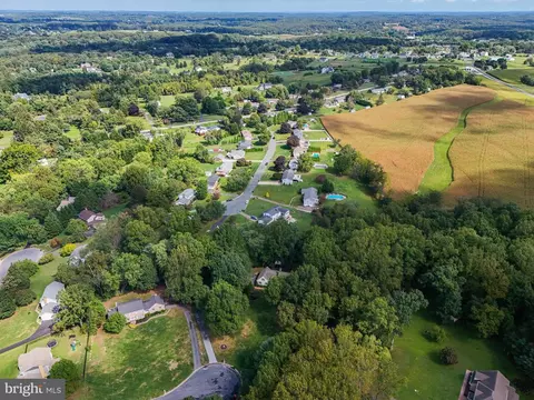 View/Area - 2803 Artemus Ct, Baldwin, MD 21013 photo 9 of 18