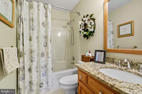 Bath - 2803 Artemus Ct, Baldwin, MD 21013 photo 7 of 8
