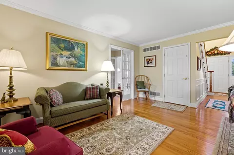 Entry Way - 2803 Artemus Ct, Baldwin, MD 21013 photo 2 of 6