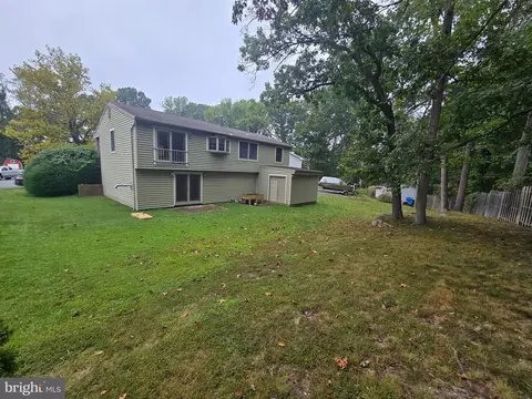 Exterior - 304 Avedon Ct, Joppa, MD 21085 photo 5 of 7