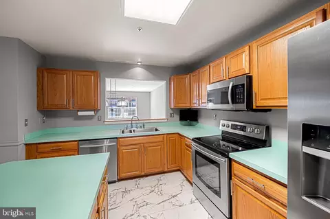 Kitchen - 497 Ashton Ln, Abingdon, MD 21009 photo 4 of 7