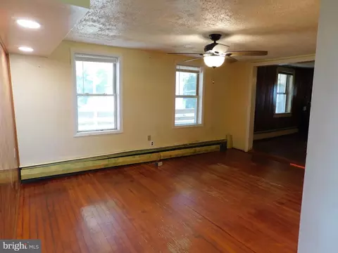Living - 2605 Ady Rd, Forest Hill, MD 21050 photo 4 of 16