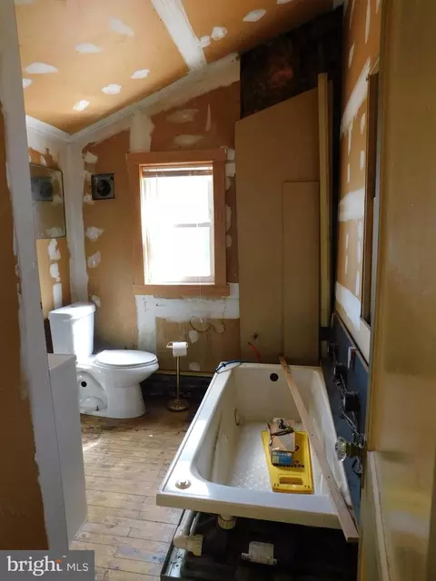 Bath - 2605 Ady Rd, Forest Hill, MD 21050 photo 6 of 8