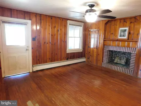 Living - 2605 Ady Rd, Forest Hill, MD 21050 photo 9 of 16