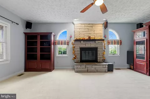 Living - 2605 Colpepper Rd, Abingdon, MD 21009 photo 2 of 3