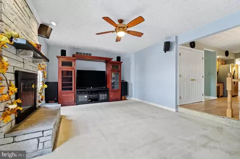Living - 2605 Colpepper Rd, Abingdon, MD 21009 photo 3 of 3