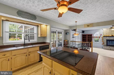 Kitchen - 2605 Colpepper Rd, Abingdon, MD 21009 photo 3 of 4