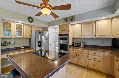 Kitchen - 2605 Colpepper Rd, Abingdon, MD 21009 photo 2 of 4