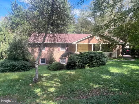 603 Bishop Ln, Fallston, MD 21047