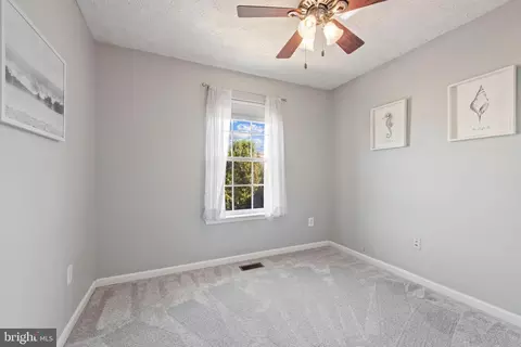 Bedroom - 2154 Kyle Green Rd, Abingdon, MD 21009 photo 6 of 8