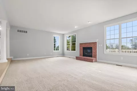 Living - 2326 Willow Vale Dr, Fallston, MD 21047 photo 6 of 8