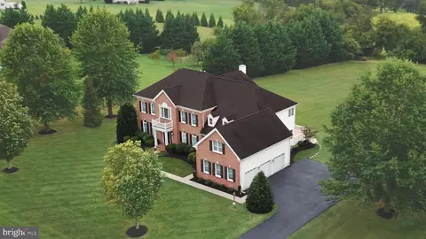 View/Area - 2326 Willow Vale Dr, Fallston, MD 21047 photo 2 of 4