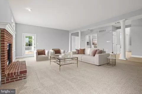 Living - 2326 Willow Vale Dr, Fallston, MD 21047 photo 5 of 8