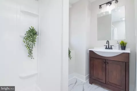 Bath - 405 Gilmor Rd, Joppa, MD 21085 photo 3 of 3