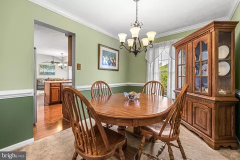 Dining - 900 Hamburg Dr, Abingdon, MD 21009 photo 1 of 2