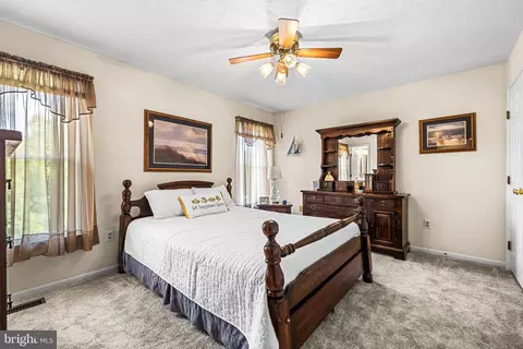Bedroom - 900 Hamburg Dr, Abingdon, MD 21009 photo 1 of 4