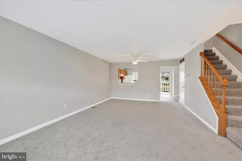 Living - 1513 Saint Christopher Ct, Edgewood, MD 21040 photo 3 of 5
