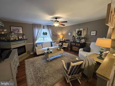 Living - 3305 Berlin Ct, Abingdon, MD 21009 photo 1 of 2