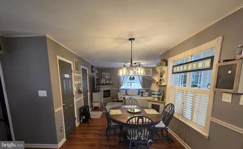 Entry Way - 3305 Berlin Ct, Abingdon, MD 21009 photo 5 of 6