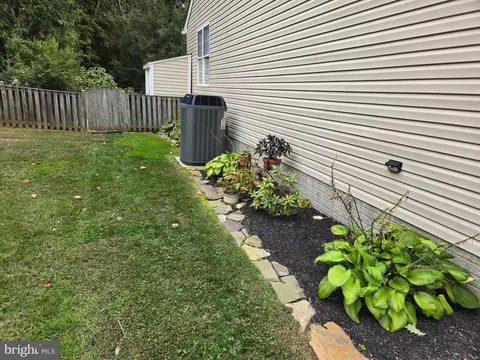 Exterior - 3305 Berlin Ct, Abingdon, MD 21009 photo 4 of 33