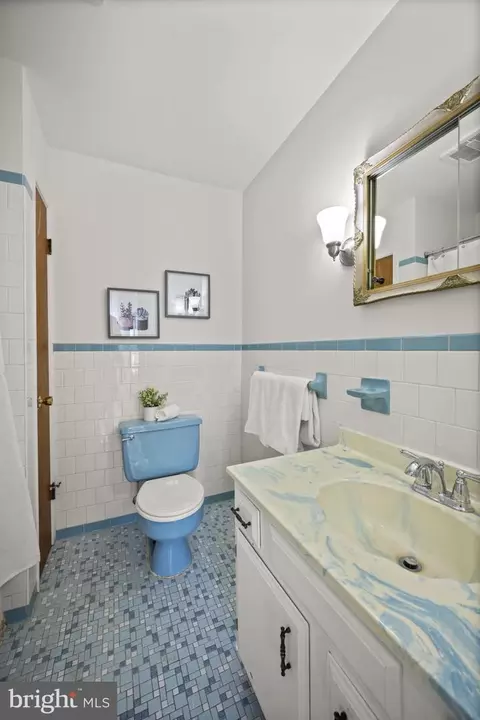 Bath - 2502 Fox Rd, Fallston, MD 21047 photo 1 of 7