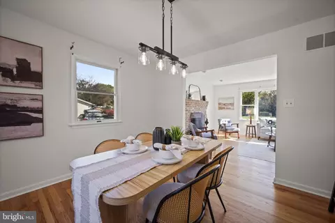 Dining - 2502 Fox Rd, Fallston, MD 21047 photo 4 of 4
