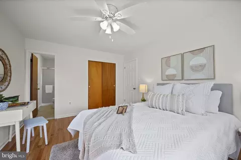 Bedroom - 2502 Fox Rd, Fallston, MD 21047 photo 6 of 8