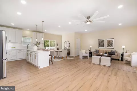 611 Sugar Hill Rd, Joppa, MD 21085 photo 2