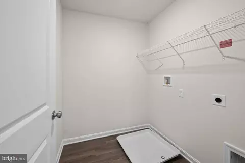 Entry Way - 1013 Bunch Berry Dr, Joppa, MD 21085 photo 12 of 13