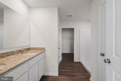 Entry Way - 1013 Bunch Berry Dr, Joppa, MD 21085 photo 7 of 13