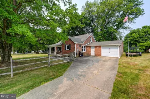5371 Long Corner Rd, White Hall, MD 21161
