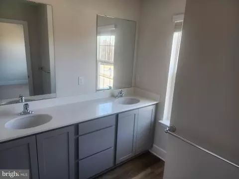 Entry Way - 231 Joppa Farm Rd, Joppa, MD 21085 photo 3 of 8