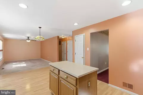 Entry Way - 395 Enfield Rd, Joppa, MD 21085 photo 1 of 3