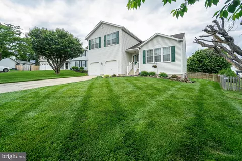 821 Blake Dr, Forest Hill, MD 21050