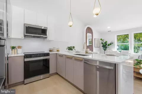 Kitchen - 120 Haverhill Rd, Joppa, MD 21085 photo 1 of 2